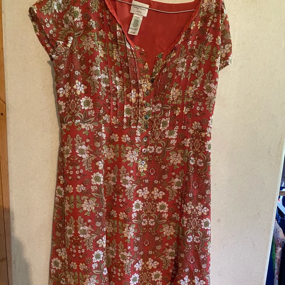 💥💥💥💥💥Emma James Floral dress💥💥💥💥